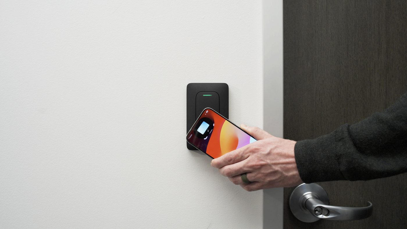 Verkada AD34 door access control reader